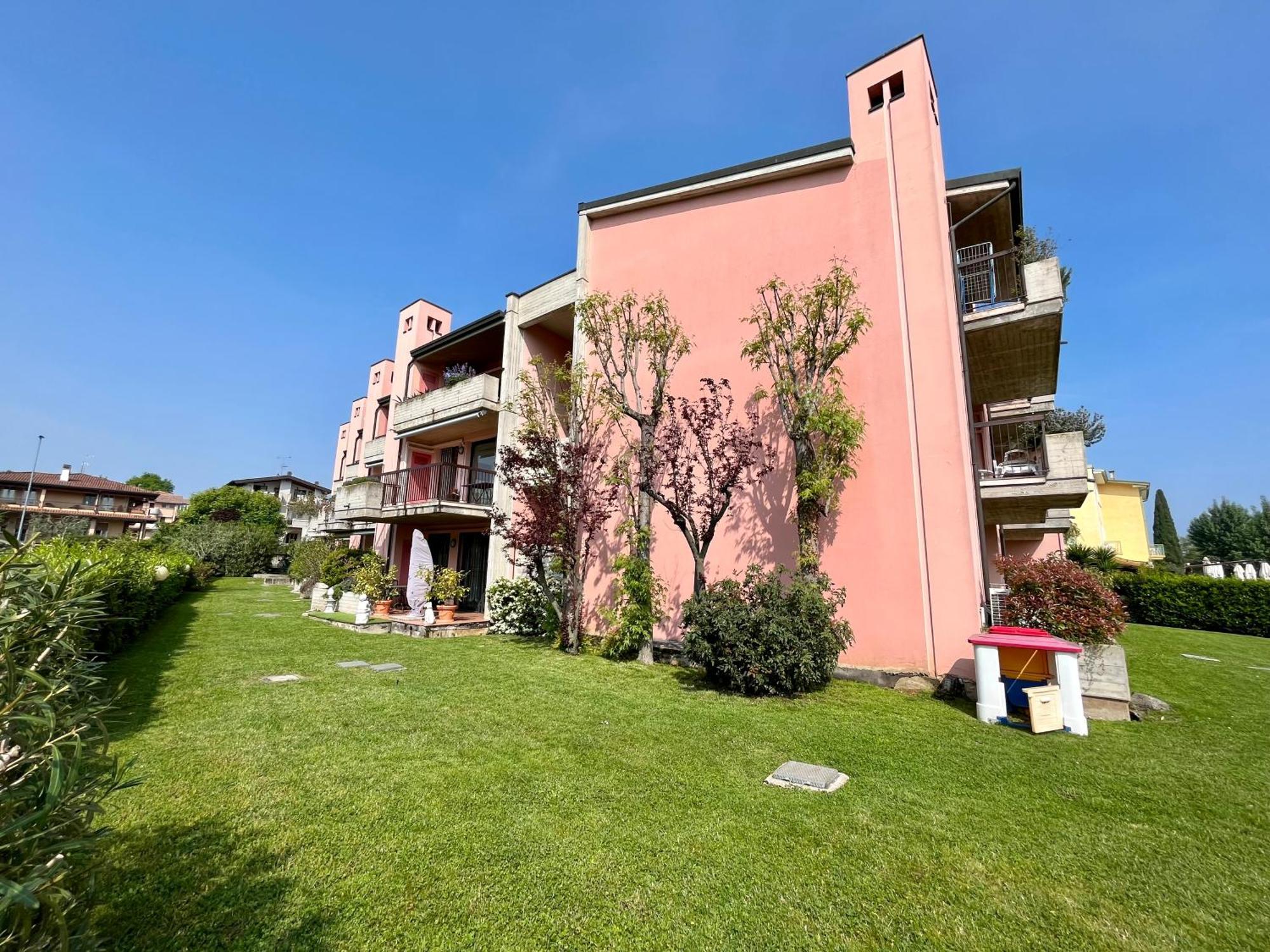 Residence Virgilio Sirmione Kültér fotó